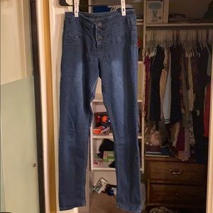 dark wash skinny jeans